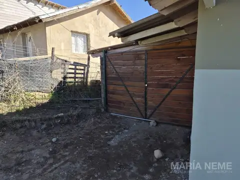 Casa en Alquiler con 1 cochera
