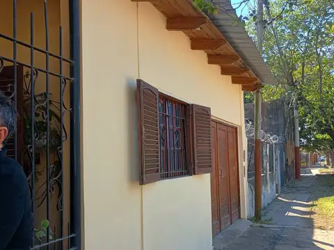 Av. Vélez Sarsfield 875