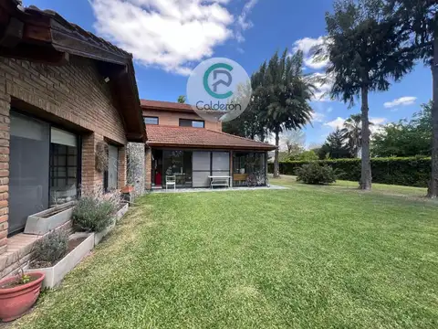 Casa en Venta de 4 dormitorios