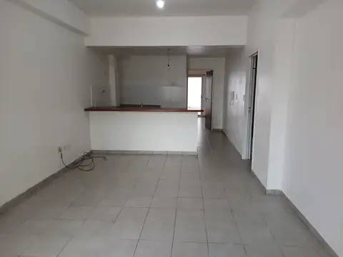 BOEDO - CASTRO 1600 - PH 2 AMBIENTES CON PATIO S/EXPENSAS