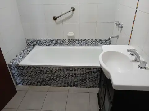 Depto Tipo Casa en Alquiler al Sureste