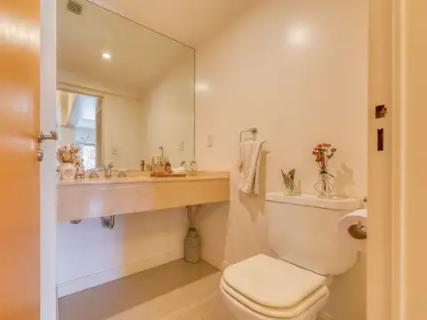 Departamento en Alquiler con 1 cocheras