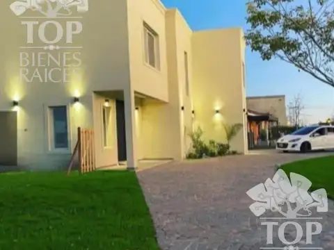 Casa en Venta en El Cantón - Barrio Puerto, USD 285.000