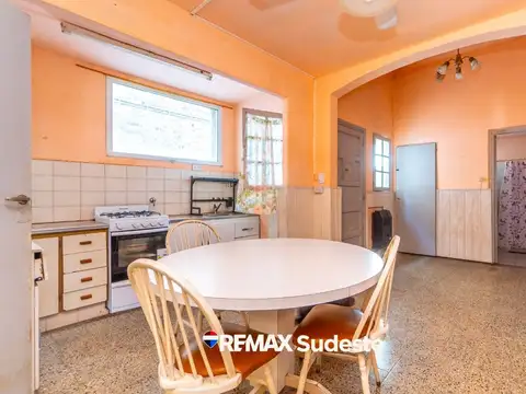 Depto Tipo Casa 4 ambientes con 1 baño