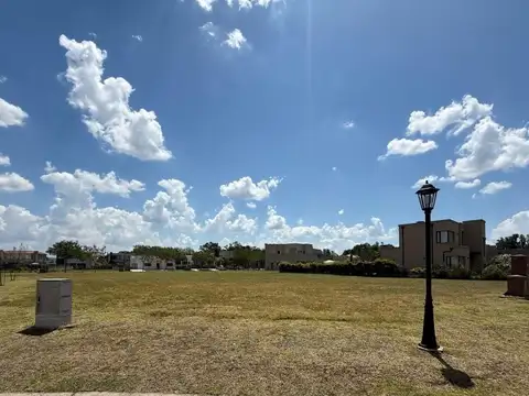 Terreno en Venta 6  mts Frente