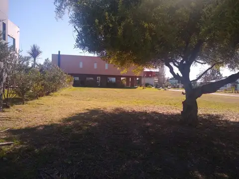 Venta lote interno esquina Santo Domingo San Vicente Canning