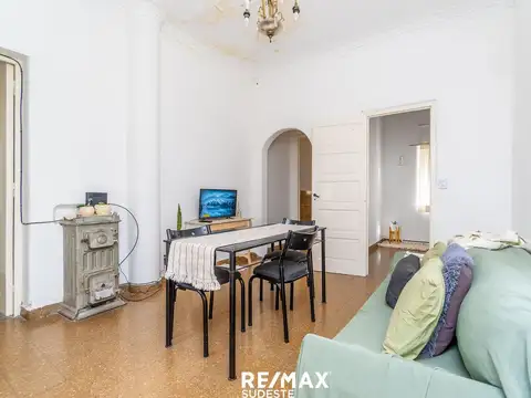 VENTA LOCAL MAS CASA Y COCHERA CENTRO BAHIA BLANCA