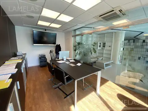 Oficina en Venta al Norte