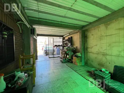 Galpon en Venta 8  mts Frente