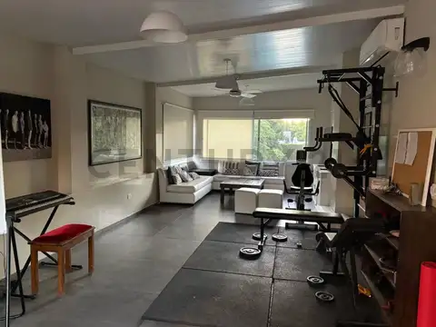 Casa en Alquiler de 4 dormitorios