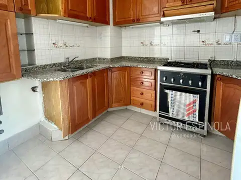 Depto Tipo Casa en Alquiler de 3 dormitorios
