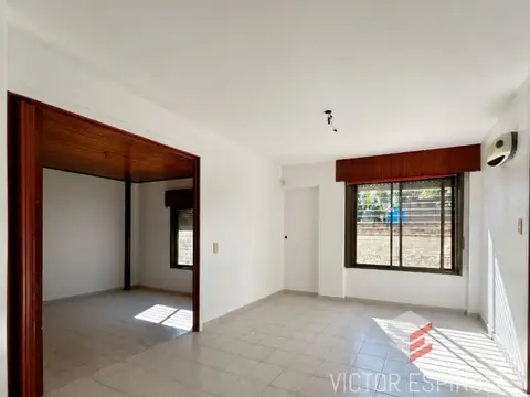 Depto Tipo Casa en Alquiler de 5 ambientes