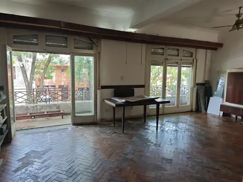 Depto Tipo Casa en Venta 70 años