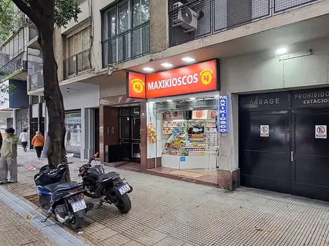 COCHERA EN PRIMER PISO ESPACIO GUARDACOCHE CON LUGAR ASIGNADO