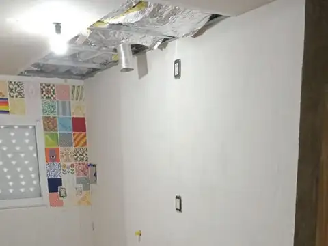 Casa 3 ambientes con 1 baño