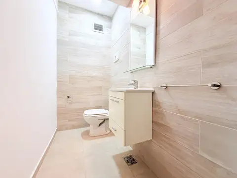 Departamento en Alquiler con 1 cocheras