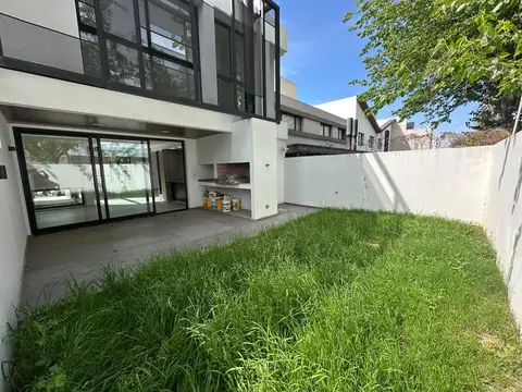 Casa en Alquiler de 3 dormitorios