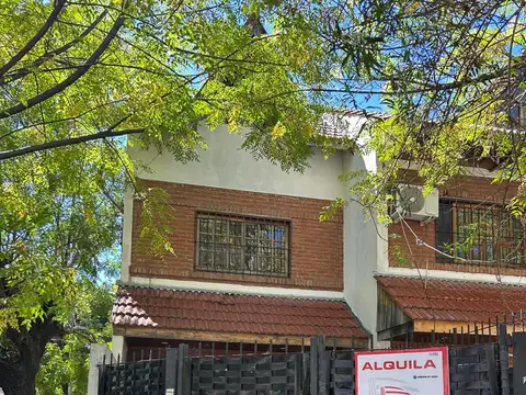 TRIPLEX EN ALQUILER