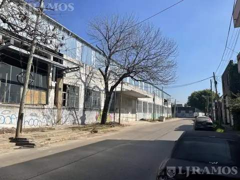 Depósito en Villa Lynch