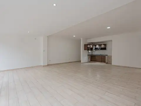 Departamento en Alquiler en Ramos Mejia, $ 950.000