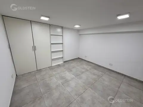 Depto Tipo Casa en Venta 80 años