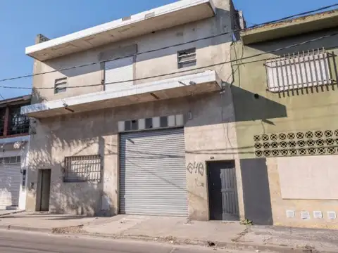 Venta Galpón Depósito 331m2 Con Casa Lomas Del Mirador