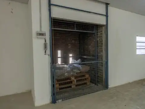 Galpon en Venta en Lomas del Millón, USD 155.000