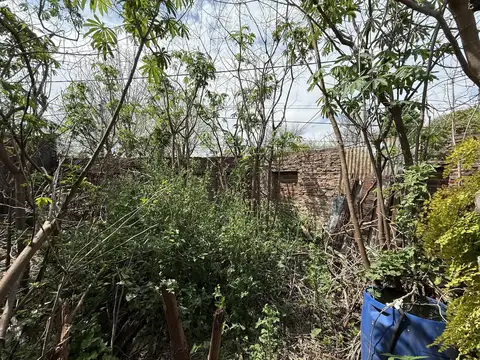 Casa 2 ambientes con 1 baño