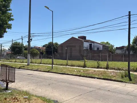 Terreno en Venta 9  mts Frente