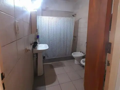 Depto Tipo Casa 4 ambientes con 1 baño