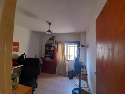 Depto Tipo Casa 4 ambientes con 1 baño