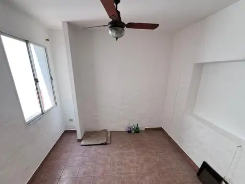 Depto Tipo Casa en Venta 40 años