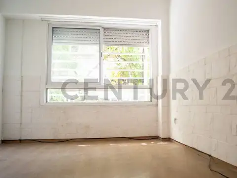 Departamento 2 ambientes en venta en Saavedra