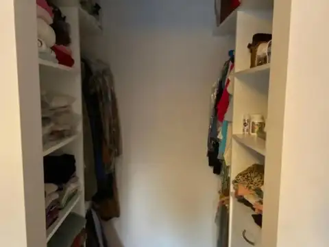 Depto Tipo Casa en Venta 8 años