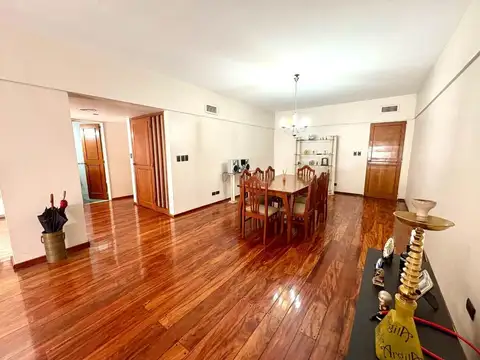 Departamento en Venta de 4 dormitorios