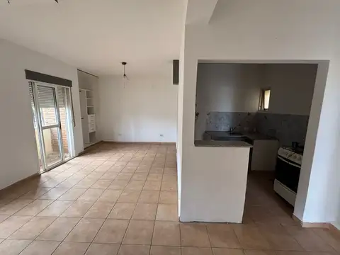 Monoambiente en La Rioja y Neuquén