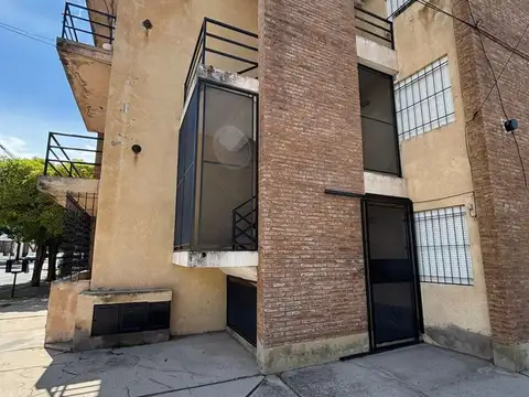 Monoambiente en La Rioja y Neuquén