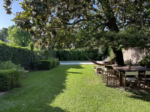 Alquiler de Verano - Casa con Jardin Pileta Parrilla y Galeria para disfrutar