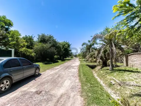 CASA EN ALTO DE LOS TALAS CON PILETA