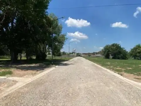 Terreno en Venta 23  mts Fondo