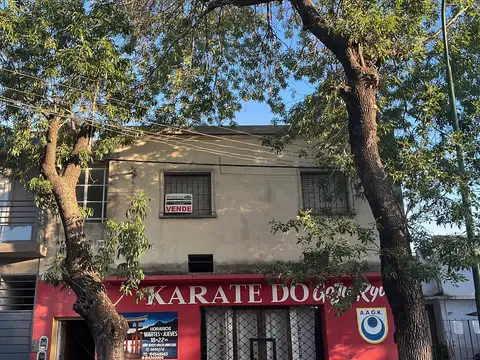 Local / Salón Comercial A La Venta! En Barrio Villa Talleres Junín (BA)