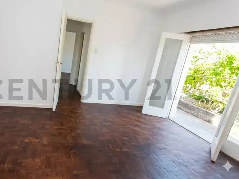 Departamento 4 ambientes con 1 baño