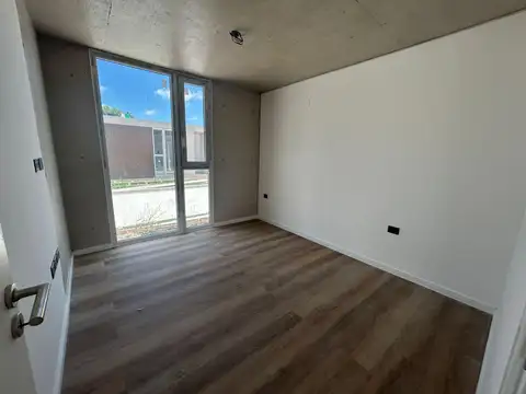 Casa en venta en barrio BRUK, Ringuelet