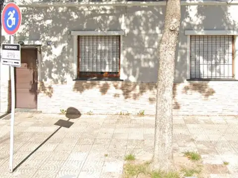 AMPLIO TIPO CASA DE 4 AMBIENTES CON PATIO Y TERRAZA EN VILLA DEVOTO