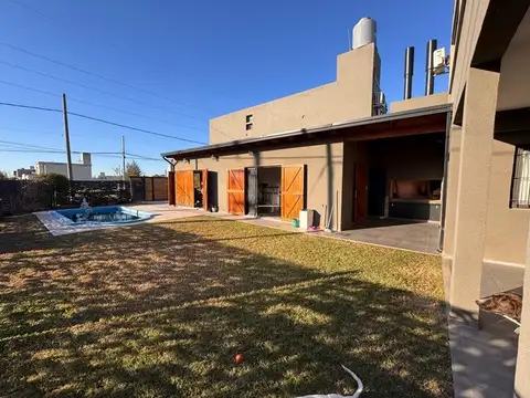 Casa en Venta en Funes, USD 185.000