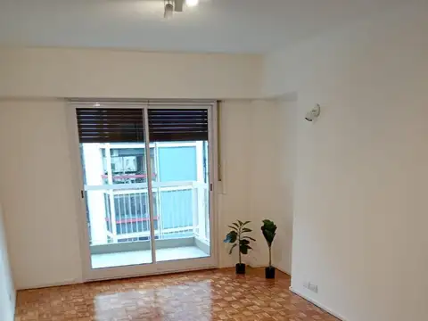 Departamento 3 ambientes con dependencia