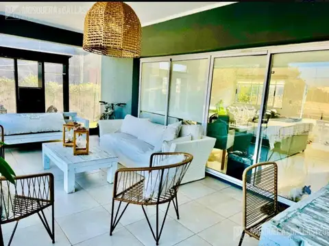 Casa en Alquiler de 3 dormitorios