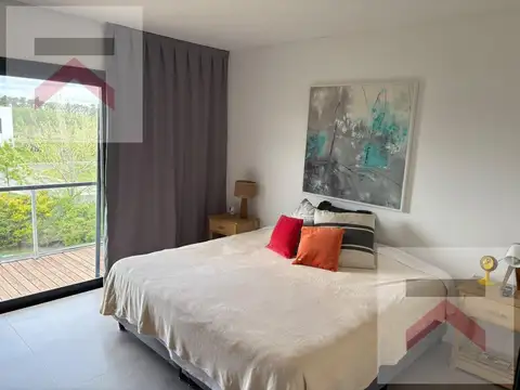 Casa en Alquiler en Puertos - Acacias, USD 2.100
