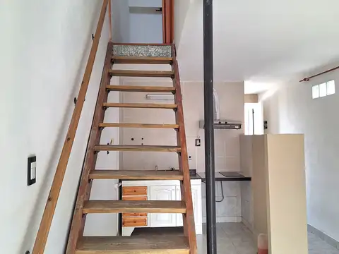 PELLEGRINI 800, Piso 1