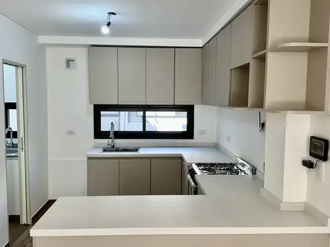 Casa 3 ambientes con 3 baños